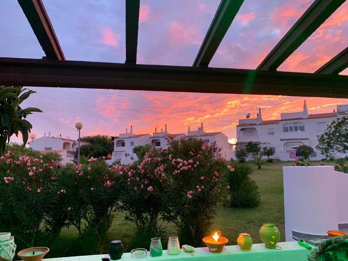 Castelo Da Esperanca Na Vila Sra Da Rocha Porches  Eksteriør bilde