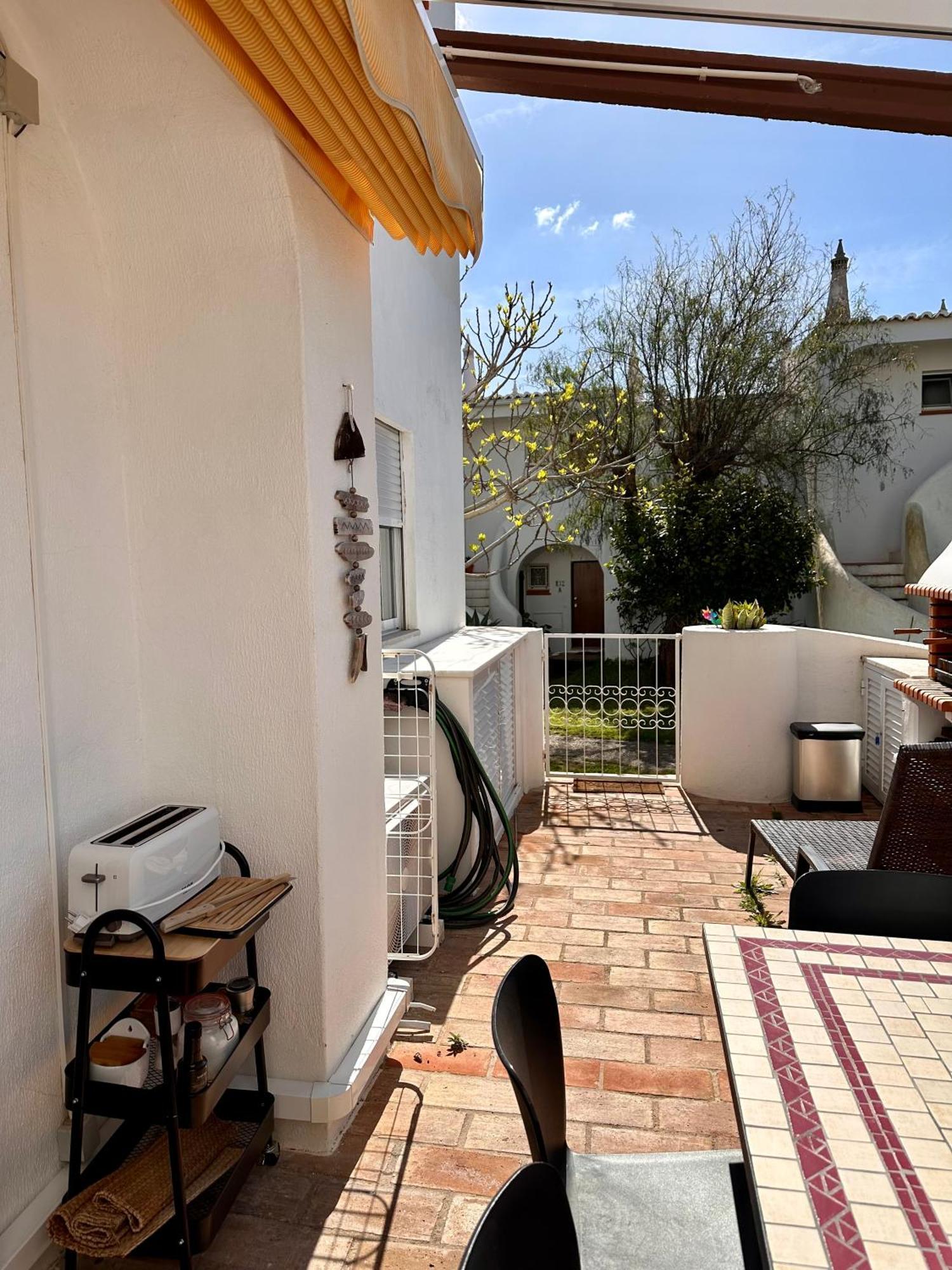 Castelo Da Esperanca Na Vila Sra Da Rocha Porches  Eksteriør bilde