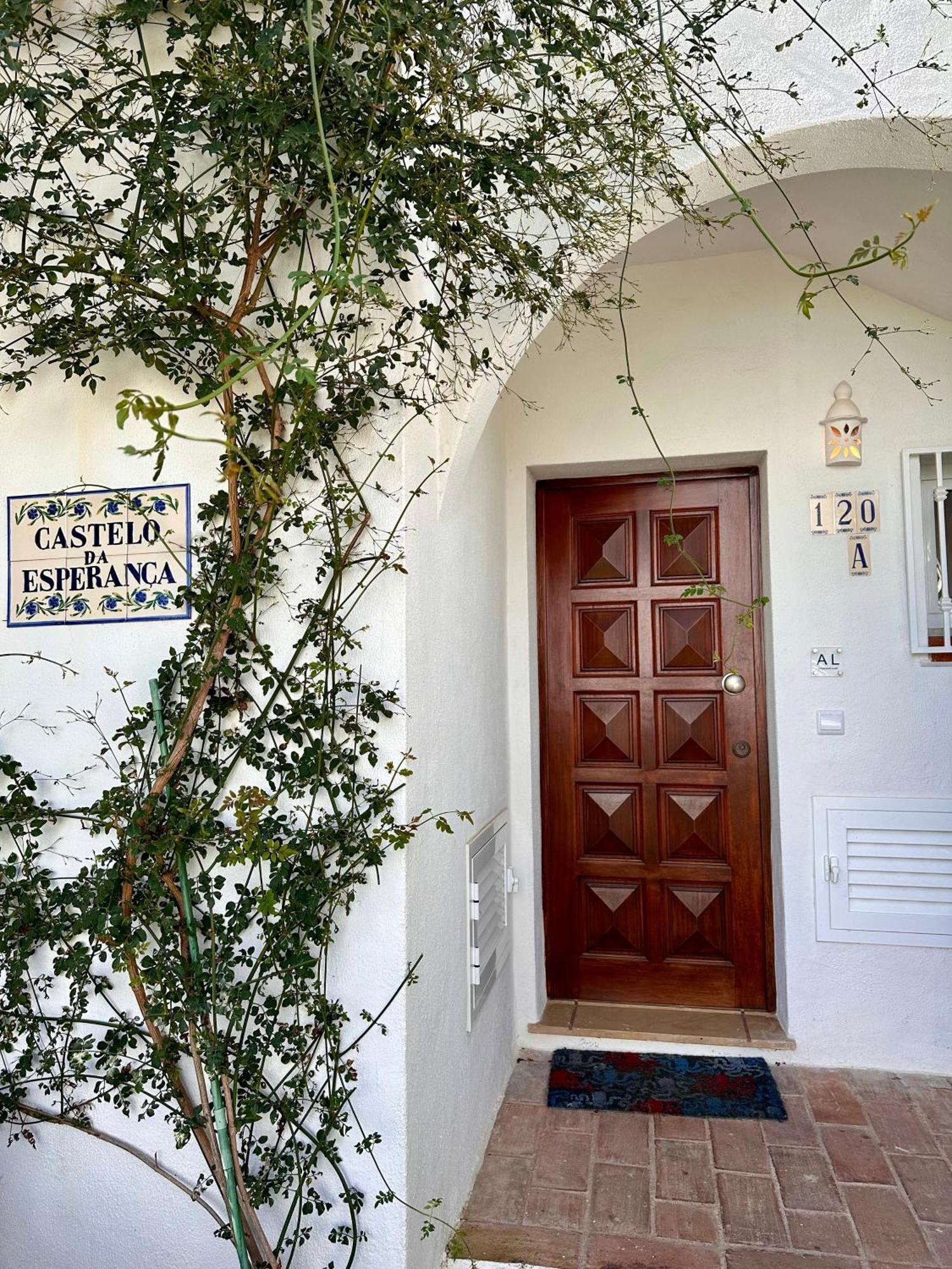 Castelo Da Esperanca Na Vila Sra Da Rocha Porches  Eksteriør bilde